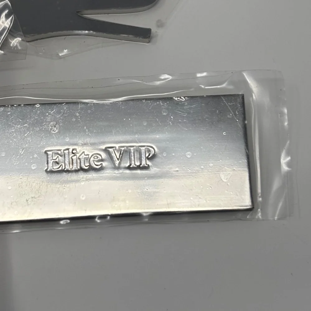 JustFab Keychain Women OS Silver‎ Pink Stiletto Pump Elite VIP Bag Charm